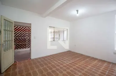 Casa com 3 quartos à venda na Rua Ministro Juan Serrano, 4, Itaquera, São Paulo