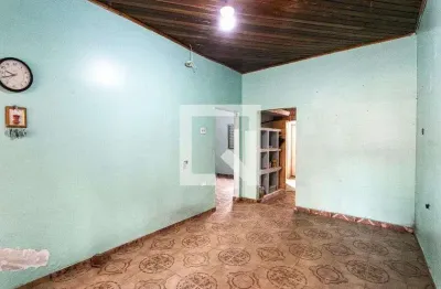 Casa com 2 quartos à venda na Rua Lobo, 131, Vila Carrão, São Paulo