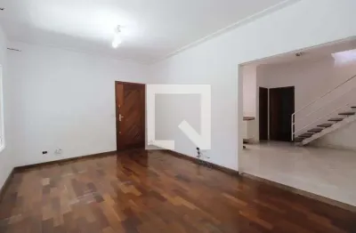 Casa com 2 quartos à venda na Rua Tuparaquara, 208, Vila Carrão, São Paulo