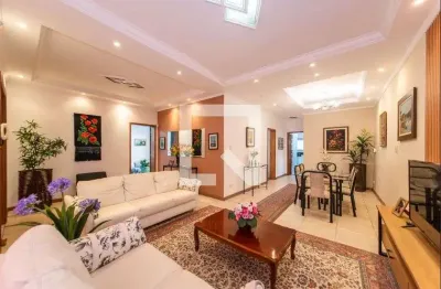 Casa com 3 quartos à venda na Rua Santa Antilha, 9, Jabaquara, São Paulo