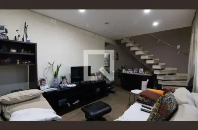 Casa com 3 quartos à venda na Praça Adelina Tobias de Aguiar, 234, Cidade Patriarca, São Paulo