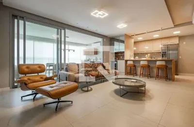 Apartamento com 3 quartos à venda na Rua Maria Carolina, 692, Pinheiros, São Paulo