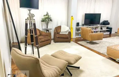 Apartamento com 4 quartos à venda na Rua Oscar Freire, 1500, Pinheiros, São Paulo