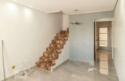 Casa com 2 quartos à venda na Rua Capeúna, 98, Cangaíba, São Paulo