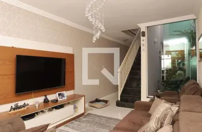 Casa com 3 quartos à venda na Rua Biguatinga, 184, Itaquera, São Paulo