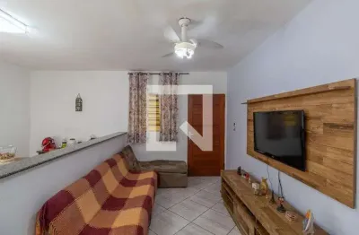 Casa com 3 quartos à venda na Rua Capitania de Itamaracá, 756, Itaquera, São Paulo