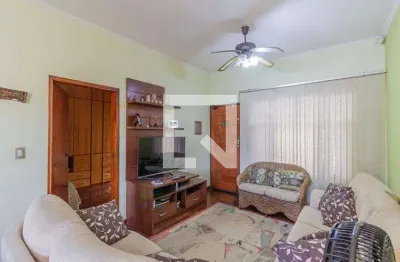 Casa com 2 quartos à venda na Rua Hyde Park, 310, Cangaíba, São Paulo