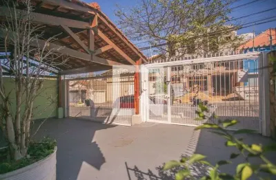 Casa com 4 quartos à venda na Rua Prudente de Moraes Neto, 73, Saúde, São Paulo