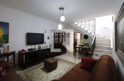 Casa com 4 quartos à venda na Rua Augusto Reginato, 121, Vila Carrão, São Paulo