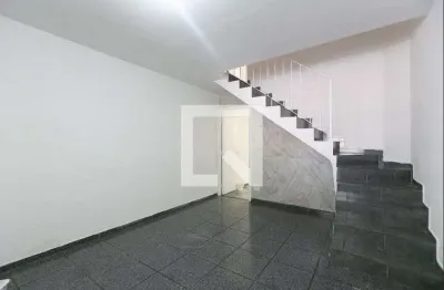 Casa com 3 quartos à venda na Rua São Félix do Piauí, 941, Itaquera, São Paulo