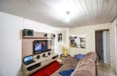 Casa com 2 quartos à venda na Rua Amarais, 219, Vila Carrão, São Paulo