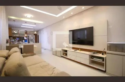 Casa com 2 quartos à venda na Rua Cananéia, 529, Vila Prudente, São Paulo