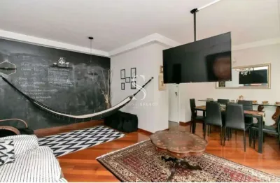 Apartamento residencial de 120m com 4 dormitórios (1 suíte) e uma vaga á venda na região do morumbi