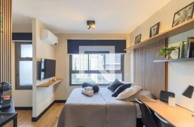 Kitnet / Stúdio à venda na Rua Barão de Jaceguai, 1629, Campo Belo, São Paulo