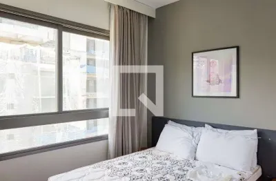 Kitnet / Stúdio à venda na Rua Turiassu, 1556, Perdizes, São Paulo