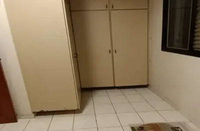 Apartamento a venda 200m² sendo dormitórios ( 4 suítes ) 6 Banheiros, 4 vagas Bosque da Saúde