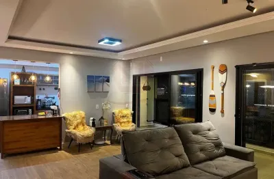 Apto de  141m² com 3 suites, varanda gourmet, cozinha planejada e 3 vagas cobertas