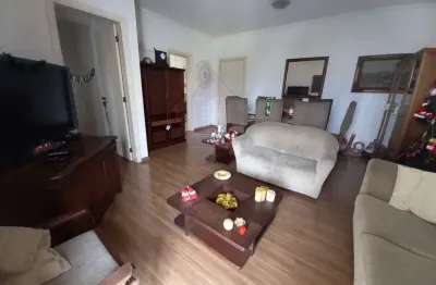Apartamento amplo no centro com 3 quartos (1 suite), 1 vaga coberta, todo planejado e com sacada apartamento amplo no centro com 3 quartos (1 suite),