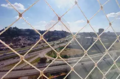 Apto no forest com 3 quartos (1 suite/planejados), cozinha planejada e 2 vagas cobertas