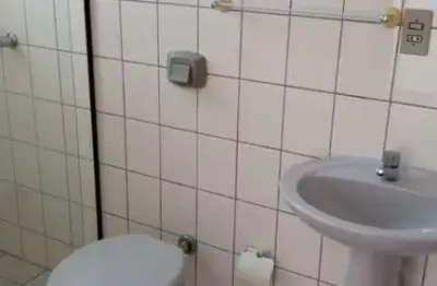 Casa Residencial com 3 quartos  para alugar, 76.00 m2 por R$2500.00  -  - Pinhais/PR