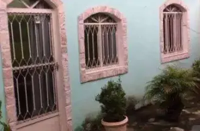 3 casas em terreno 10x25 , em campo grande próximo ao prezunic