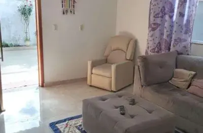 Excelente casa venda com 2 quartos em campo grande próximo ao rio da prata
