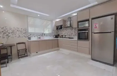 Exelente casa contemporânea duplex alto padrão em condominio fechado