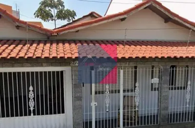 Uma bela casa no bairro santa luzia, com excelente acabamento, perto do cetro.