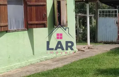 Uma bela casa localizada no bairro cajuru com excelente acabamento
