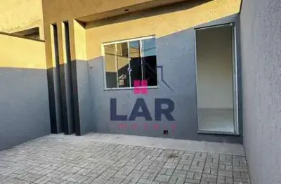 Vende-se uma casa localizada no bairro parque real, com excelente acabamento