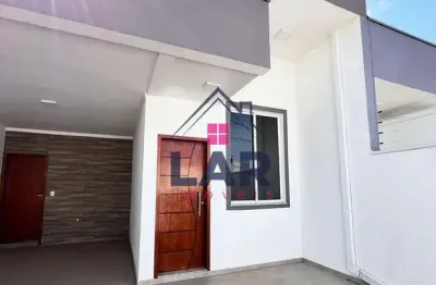 Vende-se casa com excelente acabamento e localização em pouso alegre