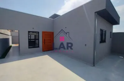 Casa com excelente localização e acabamento em construção com ótimo preço
