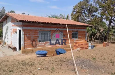Vende-se chácara em congonhal com excelente topografia e com 1.500 m  de terreno