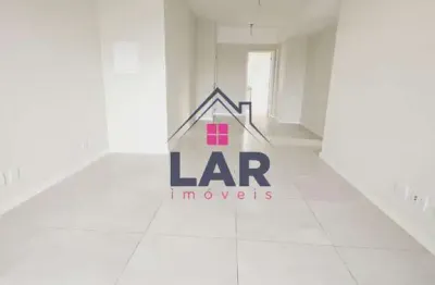 Vende-se apartamento com localização privilegiada e com acabamento de primeira