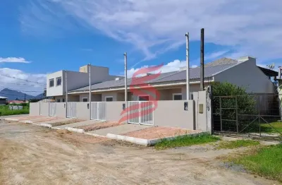 Casa com 2 quartos à venda na rua joão carlos marques, piçarras, guaratuba, 60 m2 por r$ 280.000