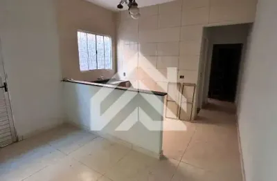 Casa de 2 dormitorios para alugar no bairro jardim novo em rio claro
