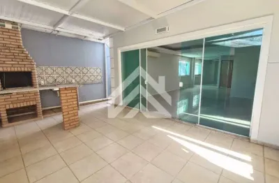 Sobrado de 3 suites com moveis planejados e area de lazer em cidade jardim, rio claro