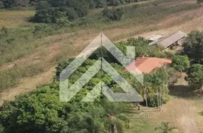 Charmoso sitio a venda em corumbatai com 3 alqueires