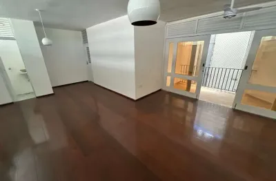 Apartamento com 4 quartos para alugar na Rua Ana Bilhar, 335, Meireles, Fortaleza por R$ 2.000