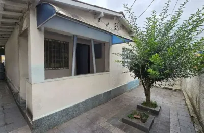 Casa com 3 dormitórios ao lado da estação primavera- interlagos