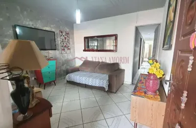 Casa com 2 dormitórios próximo a estação primavera-interlagos