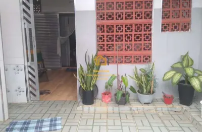 Casa com 1 quarto à venda no Centro, Itanhaém 