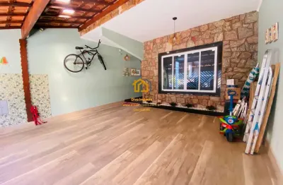 Casa com 3 quartos para alugar na Rua Carijós, Tupi, Praia Grande