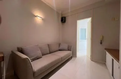Charmoso apartamento à venda no coração de copacabana!