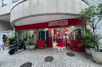 Loja ampla no melhor ponto da rua marques de são vicente!