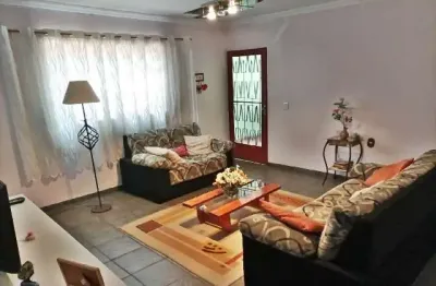 Casa com 2 quartos à venda na Rua Padre Aníbal Difrância, Jardim Mangalot, São Paulo