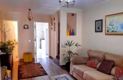 Sobrado à venda no conjunto residencial vista verde, 71 m², 2 quartos, 2 banheiros