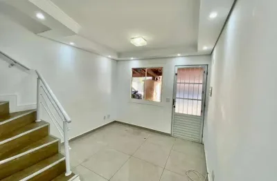 Casa com 2 quartos à venda na Rua Professor Nobil Marcacini, 39, Jaraguá, São Paulo