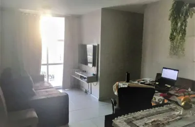 Apartamento à venda, 60 m², 3 quartos, 2 banheiros, 1 suíte