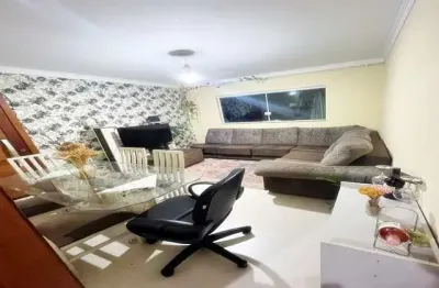 Casa à venda, 100 m², 3 quartos, 2 banheiros, 1 suíte